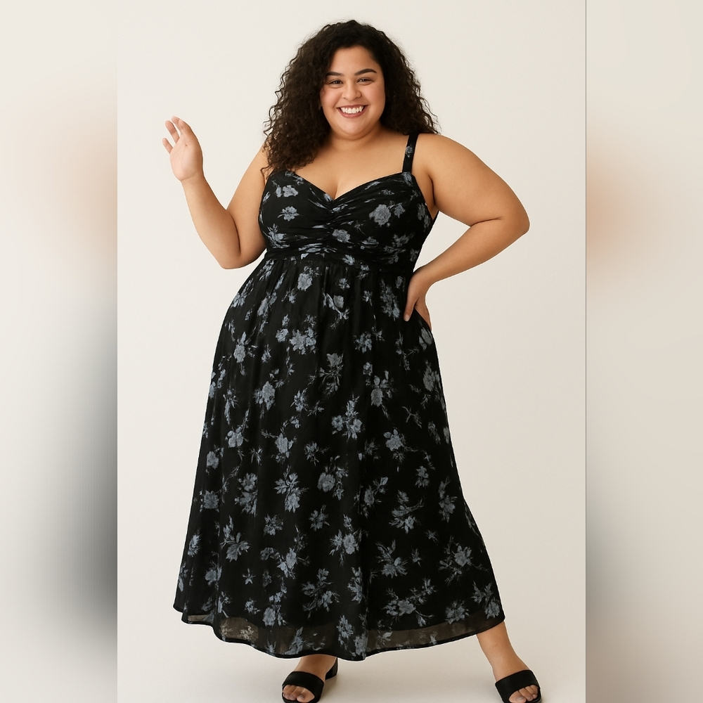Torrid Womens Size 1X Black Blue White Floral Maxi Dress w/POCKETS Adj Straps